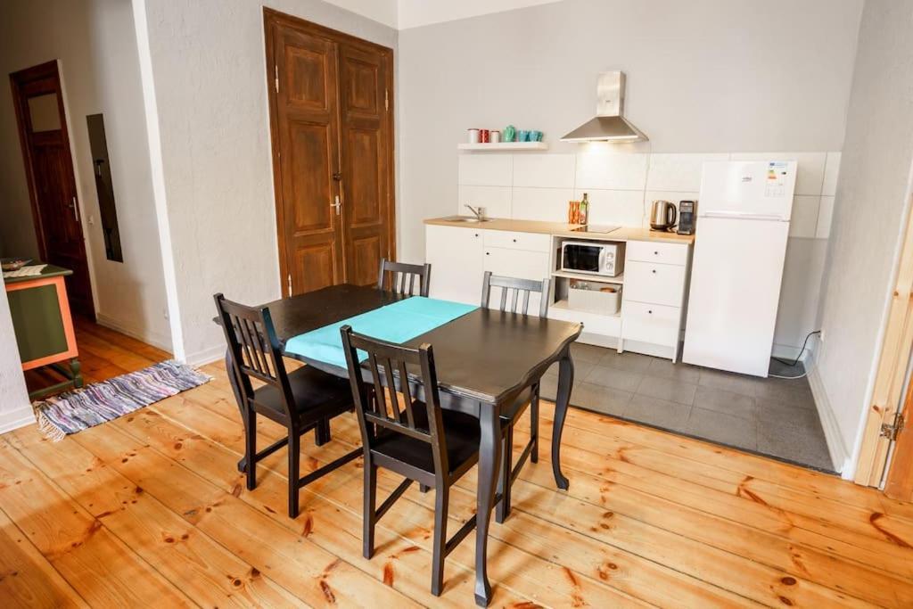 Two Bedroom Ausekla Apartment เลียปาญา ภายนอก รูปภาพ
